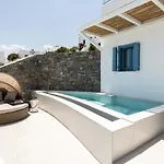 Aura Paros 4* Náusza