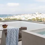 Aura Paros Náusza