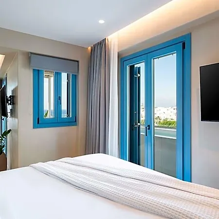 Ξενοδοχείο Aura Paros 4*